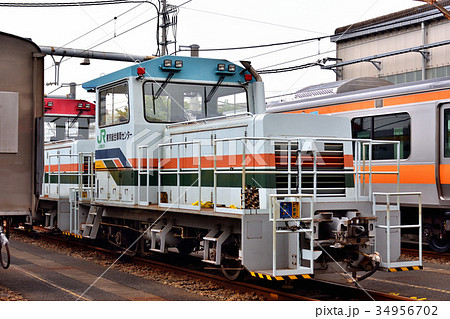Jr東日本東京総合車両センターの軌道モーターカーの写真素材