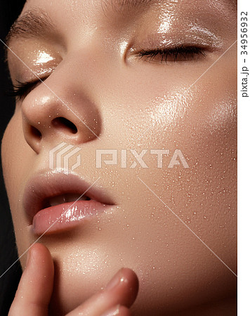 Beauty girl. Cosmetics & makeup. Beauty woman Beauty girl. Cosmetics & makeup. Beauty woman 34956932