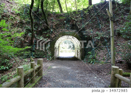 トンネル　箕面公園 34972985