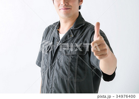 整備士の男性 34976400