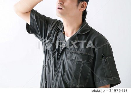 整備士の男性 34976413