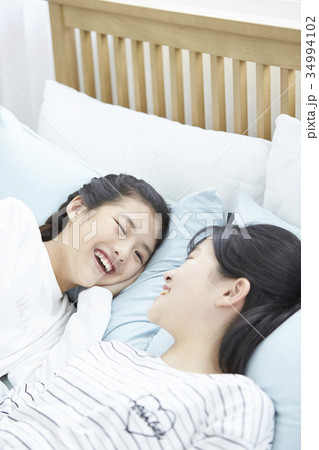 少女 子供 友達 34994102