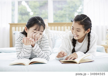 読書 少女 子供 34994505