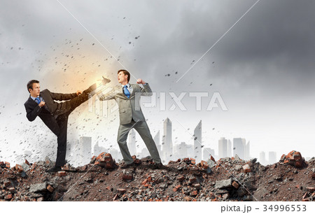 Extreme quarrel Extreme quarrel 34996553