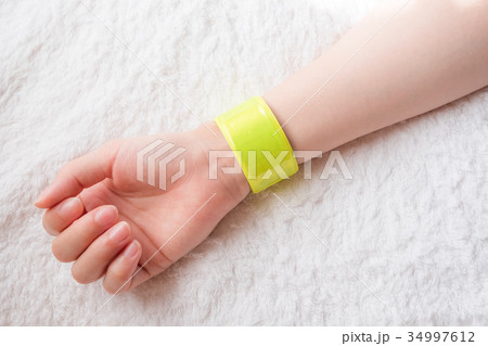 リストバンド型の反射板 リストバンド型の反射板 34997612