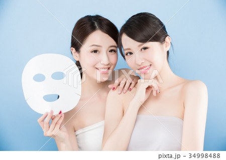 two beauty woman 34998488