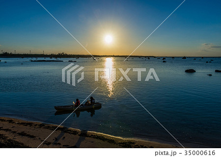 佐和田の浜の夕景 35000616