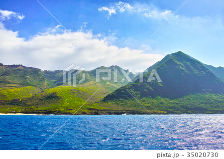 ハワイ　オアフ島西海岸の風景 35020730