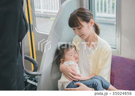 tramcar　　撮影協力：京王電鉄株式会社 35024656
