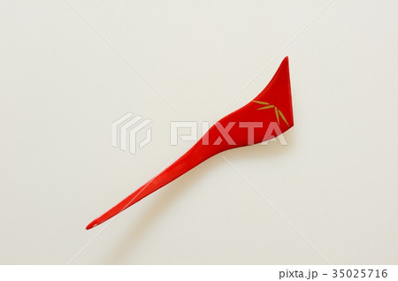 赤いかんざし 赤いかんざし 35025716