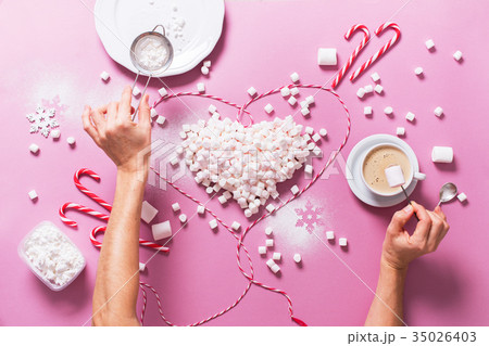 Concept Heart Colorful Mini Marshmallows Food Concept Heart Colorful Mini Marshmallows Food 35026403