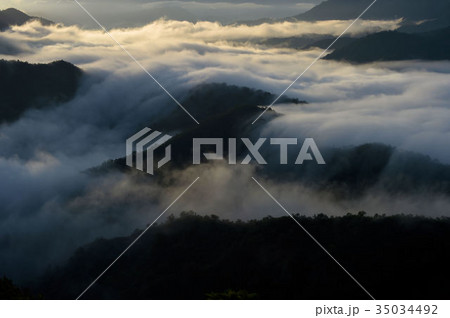 枝折峠の滝雲 35034492