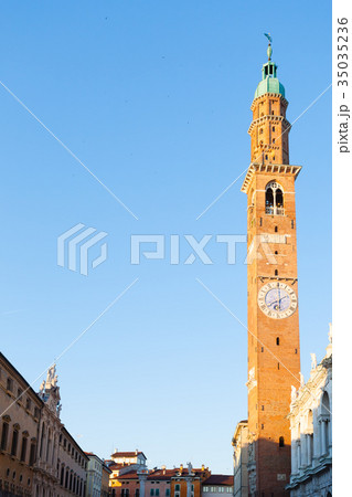 Palladian basilica view,Vicenza,Italy 35035236