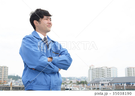 笑顔の労働者 笑顔の労働者 35038190