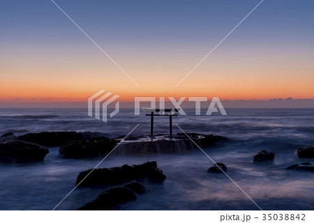 茨城県大洗町 神磯の鳥居 茨城県大洗町 神磯の鳥居 35038842