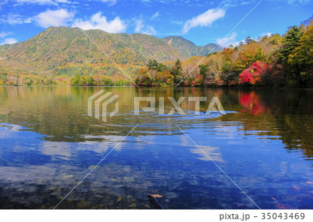 秋の湯ノ湖 35043469