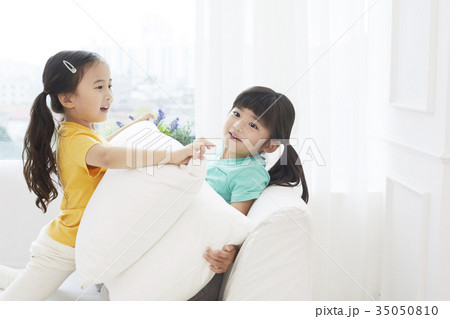 少女 子供 友達 35050810