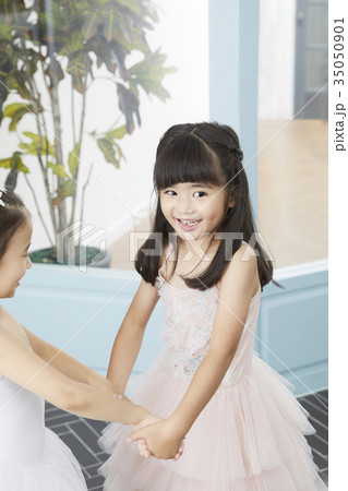 バレエ 少女 子供 35050901