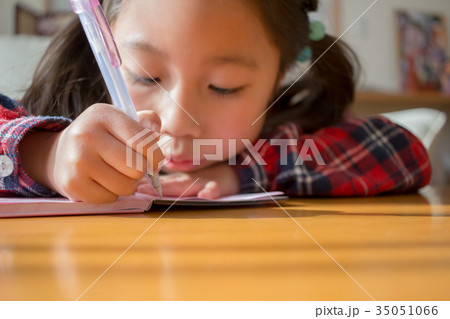 6 years old 6 years old 35051066