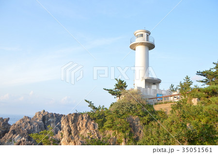 佐渡大埼灯台(尖閣湾・佐渡島/新潟県佐渡市北狄) 佐渡大埼灯台(尖閣湾・佐渡島/新潟県佐渡市北狄) 35051561