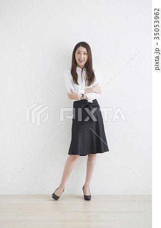 OLの立ち姿 OLの立ち姿 35053962