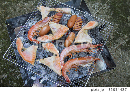 バーベキュー キャンプ アウトドア 夏休み バーベキュー キャンプ アウトドア 夏休み 35054427