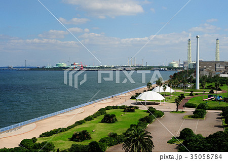 袖ヶ浦海浜公園展望台からの眺め 千葉県袖ケ浦市 袖ヶ浦海浜公園展望台からの眺め 千葉県袖ケ浦市 35058784