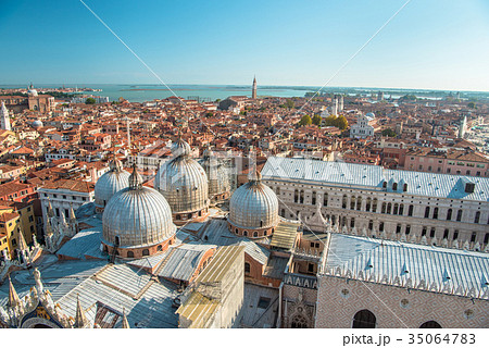 ヴェネツィア サン・マルコ 鐘楼からの眺め ヴェネツィア サン・マルコ 鐘楼からの眺め 35064783