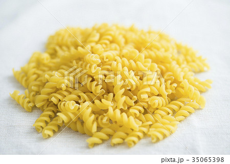 パスタ　フジリ 35065398