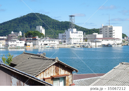 隠岐西郷港の街並み 35067212