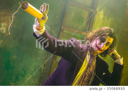 Bloody Halloween theme: crazy maniak face Bloody Halloween theme: crazy maniak face 35068930