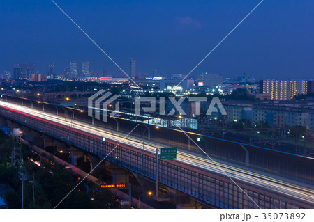 千葉県船橋市、東関東自動車道の夜景 35073892