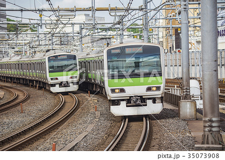 山手線 E231系 御徒町駅 山手線 E231系 御徒町駅 35073908