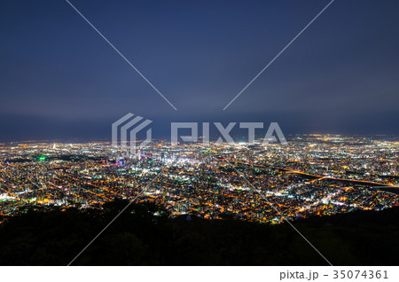 日本新三大夜景 北海道札幌市藻岩山 ※2017年10月撮影 35074361
