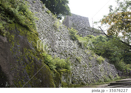 岡城 大手門付近の高石垣 岡城 大手門付近の高石垣 35076227