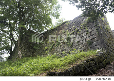 岡城　下原門跡 35076236