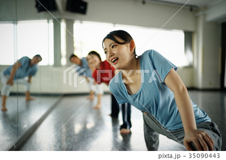 劇団　レッスン 35090443