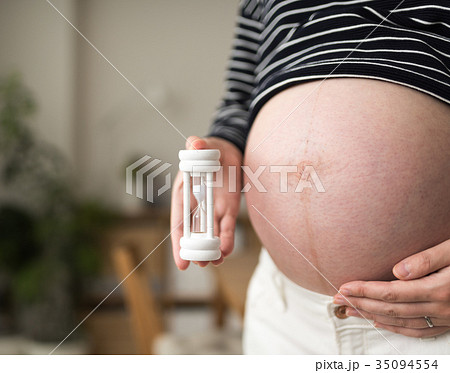 妊婦さん 35094554