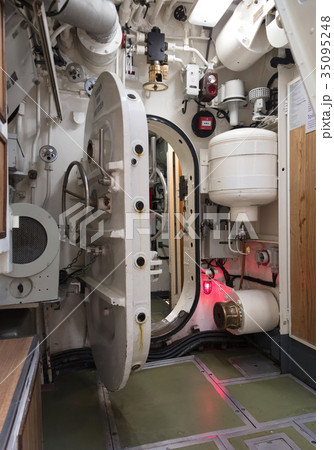 Interior of an old submarine - Door 35095248