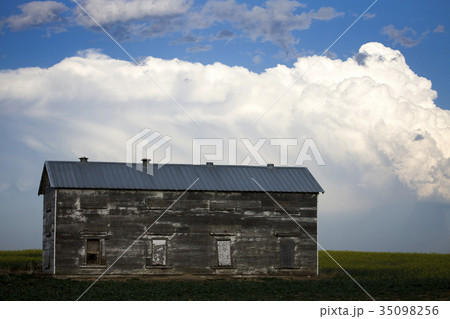 Storm Clouds Canada 35098256