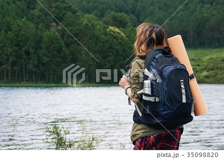Hiking woman 35098820