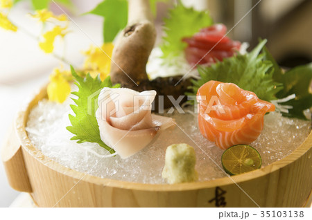 sashimi 35103138