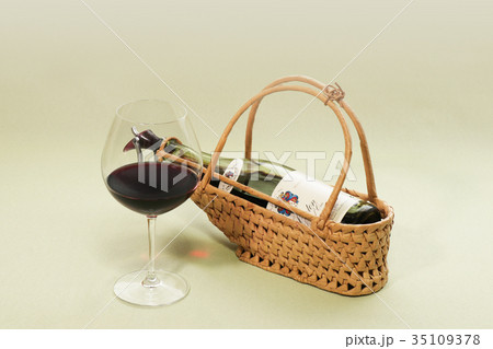 赤ワイン ブルゴーニュ 赤ワイン ブルゴーニュ 35109378