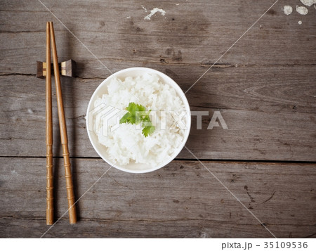 Cooked rice with chopsticks Cooked rice with chopsticks 35109536