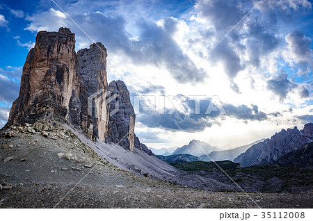 Tre Cime di Lavaredo profile at sunset Tre Cime di Lavaredo profile at sunset 35112008