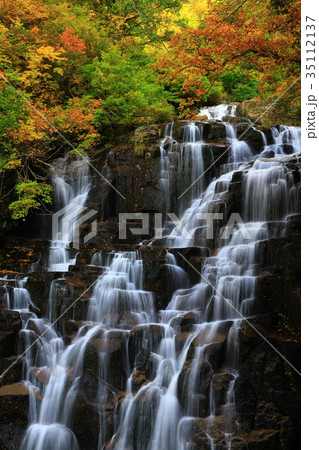紅葉の立又渓谷　二の滝 35112137
