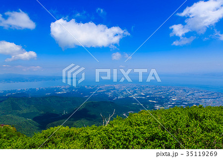 立岩の峰 新緑の雲仙 立岩の峰 新緑の雲仙 35119269