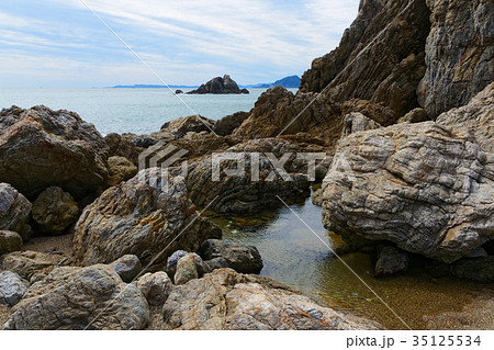 赤羽根ロングビーチと日出の石門 35125534