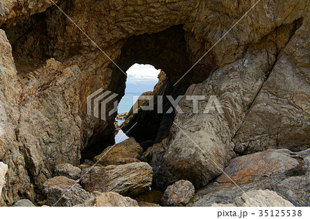 赤羽根ロングビーチと日出の石門 35125538