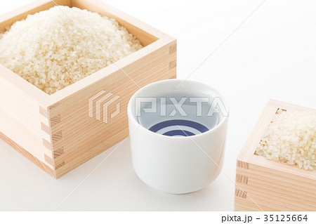 日本酒 35125664